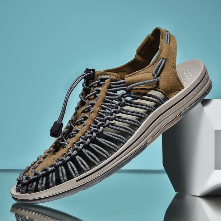 Men's Toggle Adjustable Lock Sandals | Round Toe