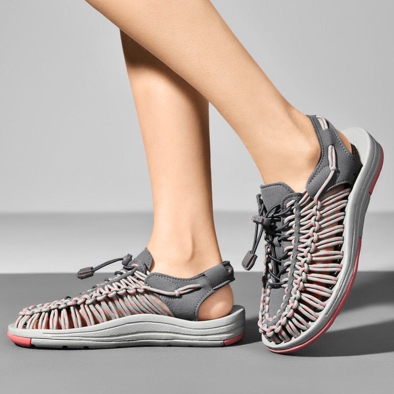 Men's Toggle Adjustable Lock Sandals | Round Toe