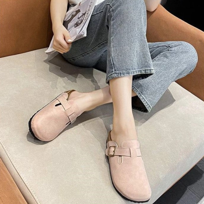 Women's Closed Toe Buckle Strap Clogs | Flat