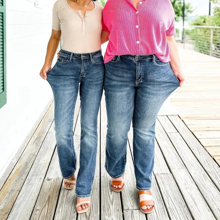 Women’s Straight Leg Jeans | Classic